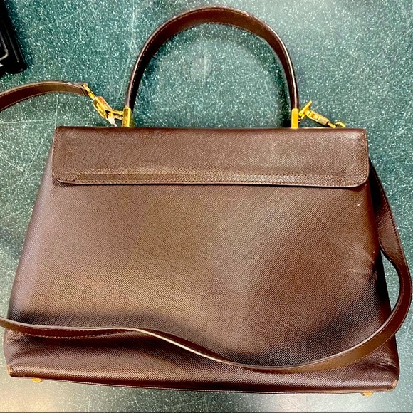 Salvatore Ferragamo Gancini Top Handle 2 way leather handbag - Picture 9 of 13